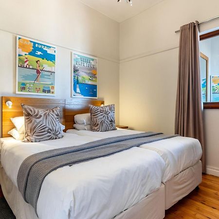 Camps Bay Village - Studios And Apartments Cape Town Exterior photo